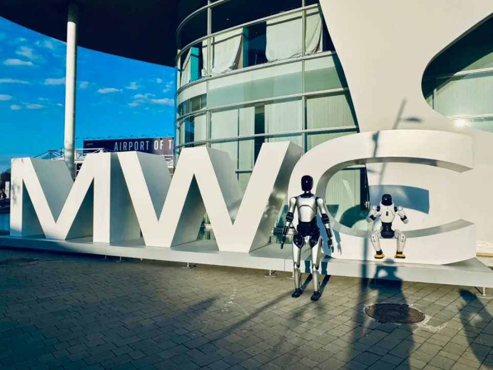 今年会官方亮相MWC 2026，代表中国机器人接待西班牙国王